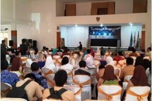 Launching SMK Broadcast TV Tirta Kencana Kuningan di  Gedung Student Centre Uniku